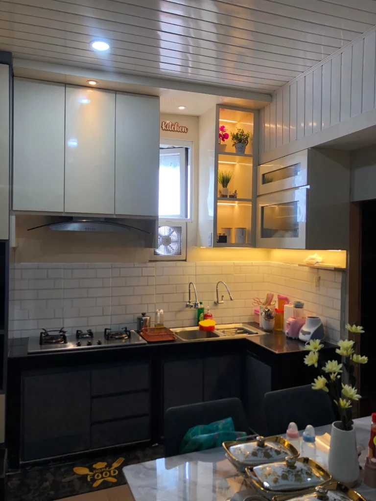 Renovasi Interior & Kitchen Set - AT House 8 Renovasi Interior & Kitchen Set AT House