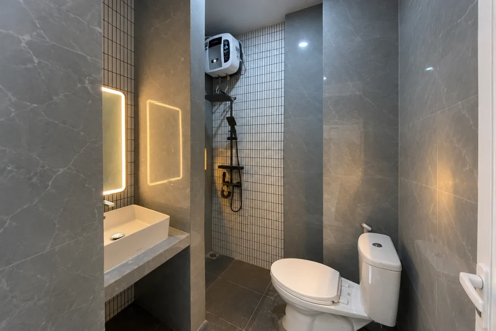 Renovasi Rumah - FJ House